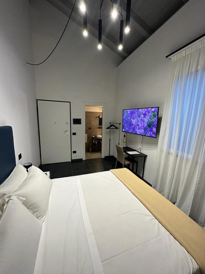 Dazio Exclusive Rooms Рим Екстериор снимка